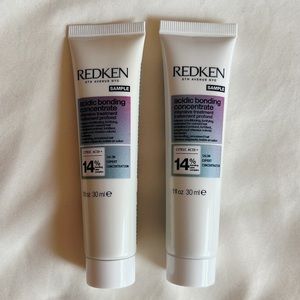 2 Redken Acidic Bonding Concentrate